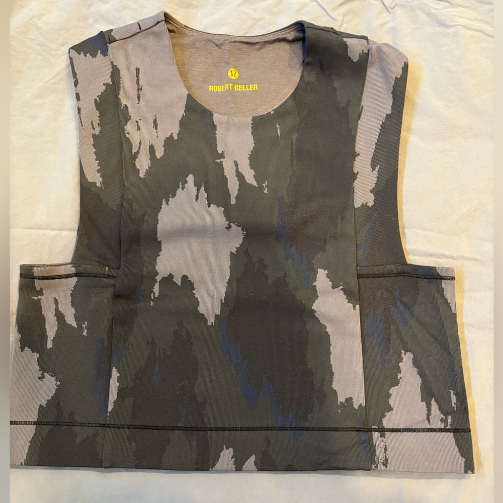lululemon tank, Robert Gellar co-lab